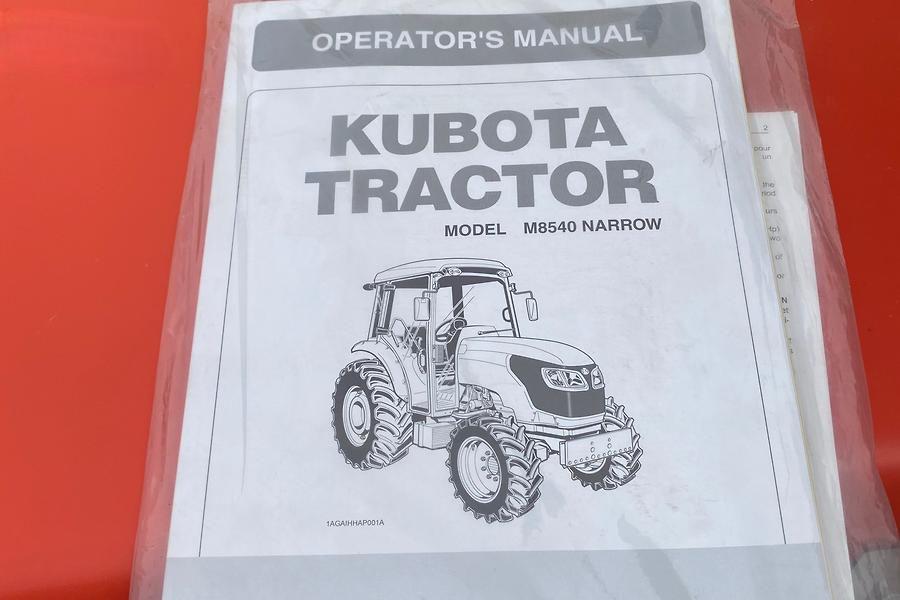 2015 Kubota M8540 Narrow 12