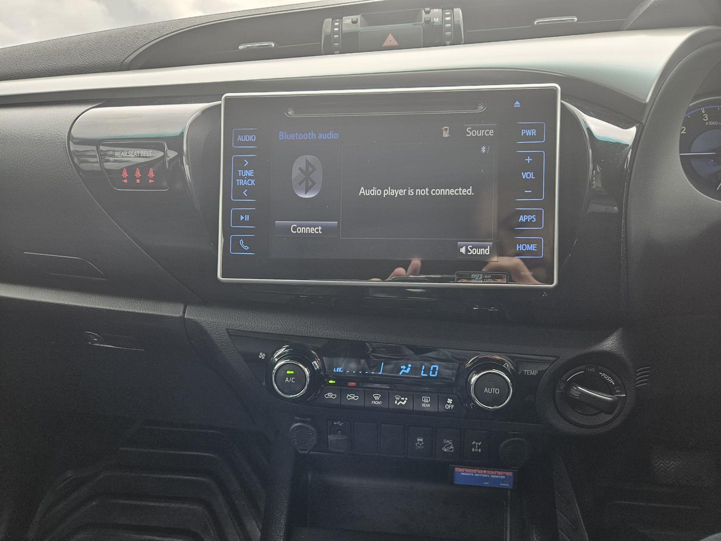 2017 Toyota Hilux SR5 Auto 4x4 Double Cab 7