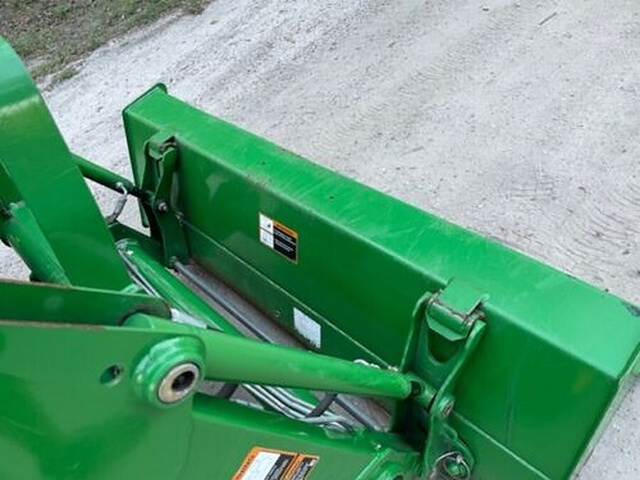 2011 John Deere 3038E Tractor