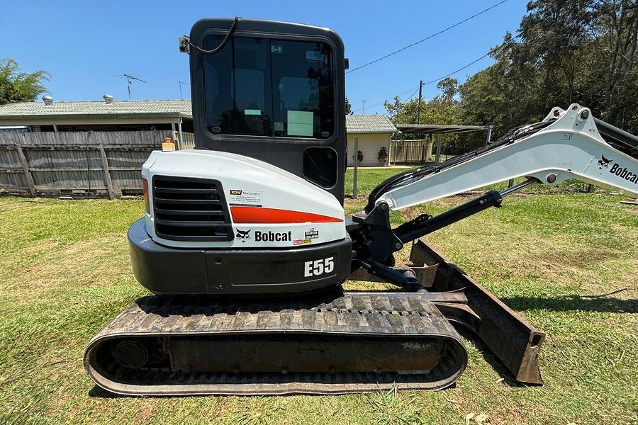 2018 Bobcat E55 Excavator 24
