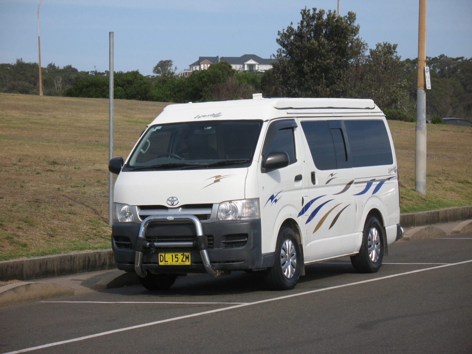 2015 Toyota Hiace Campervan Auto Petrol 5