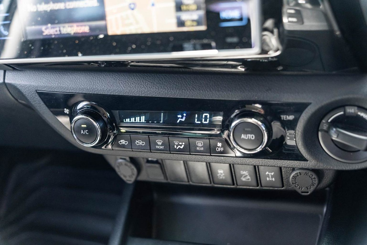 2018 Toyota Hilux SR5 Auto 4x4 Double Cab 20