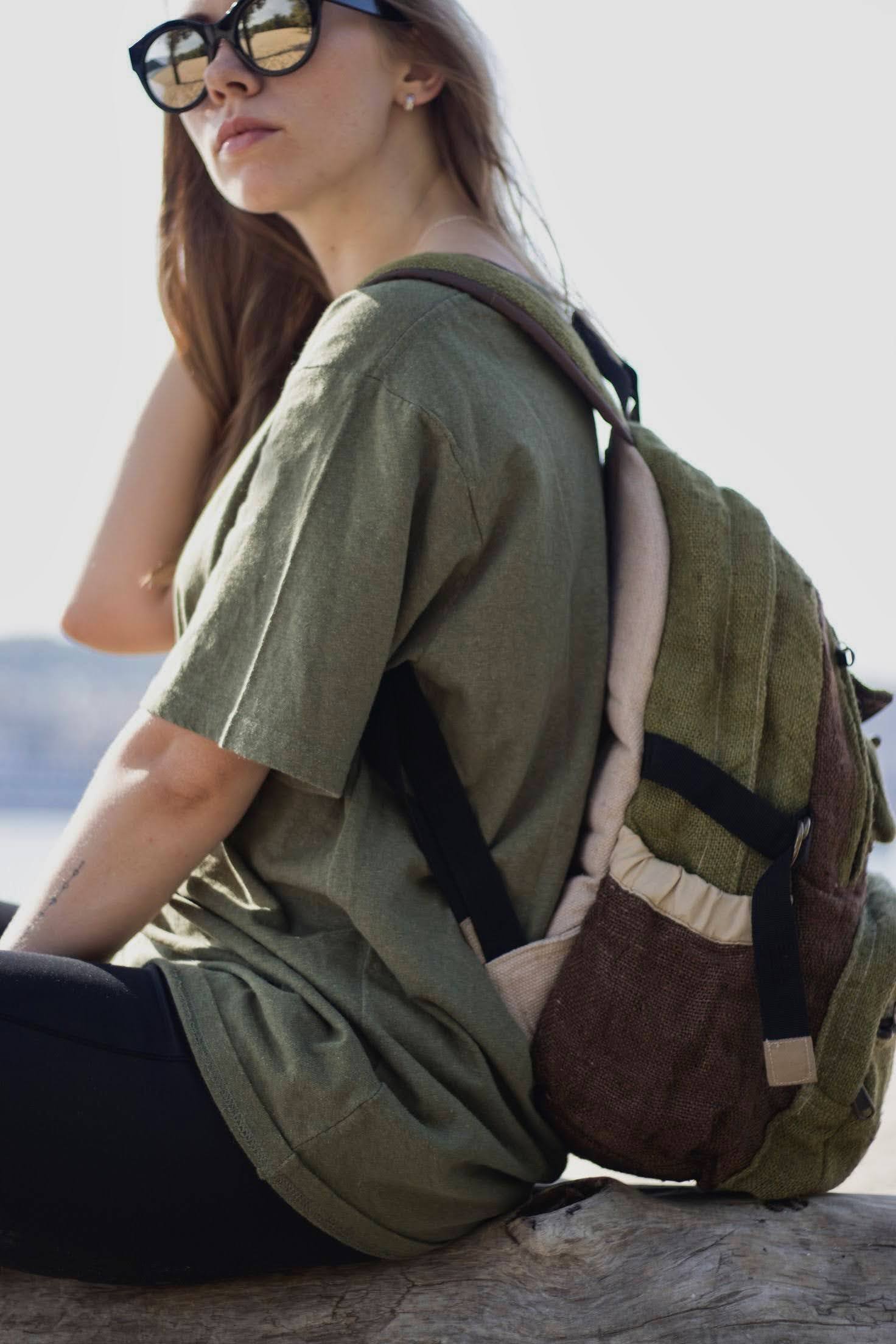 Mochila urbana verde BYHEMP