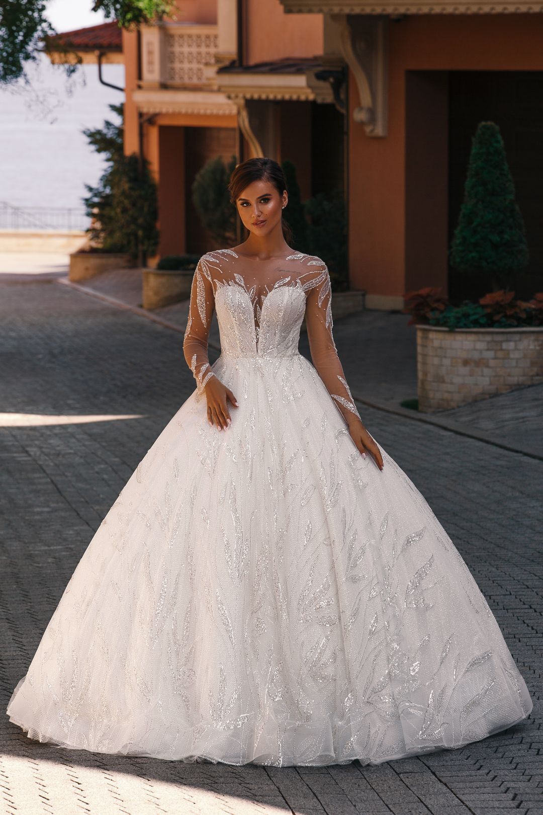 Expensive Diamond Wedding Dress Bardot Lace Panel Dress Top Wedding Dresses From Instagram: 21 Styles Expensive Diamond Wedding Dress Bardot Lace Panel Dress Top Wedding Dresses From Instagram: 21 Styles
