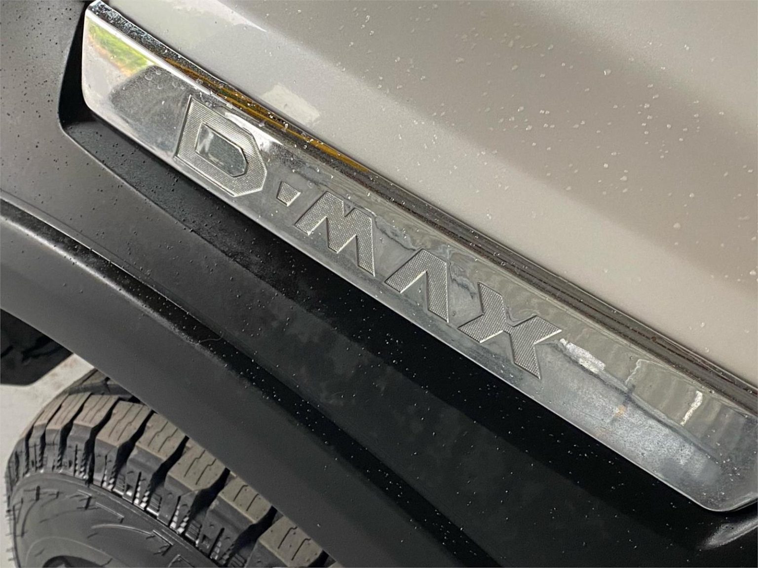 2017 Isuzu D-MAX X-RUNNER 4X4 UTE