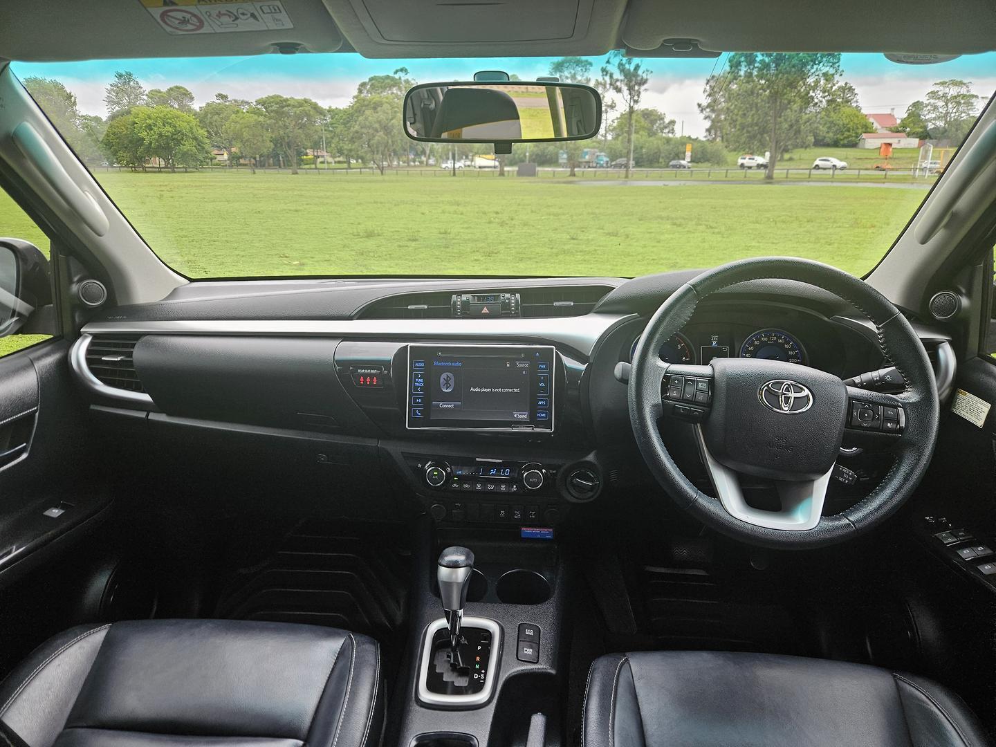 2017 Toyota Hilux SR5 Auto 4x4 Double Cab 8