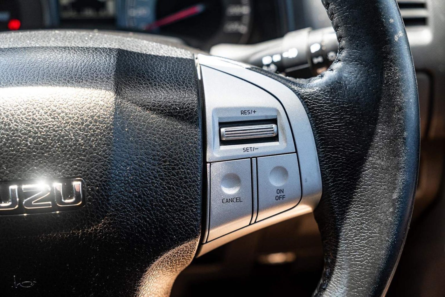 2014 Isuzu MU-X LS-T Auto 4x4 9