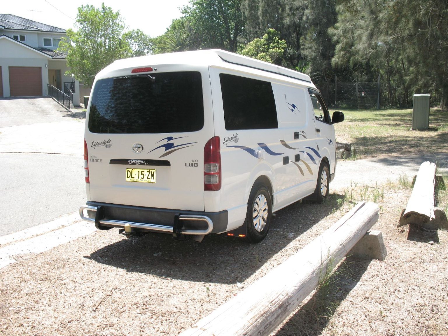 2015 Toyota Hiace Campervan Auto Petrol 9