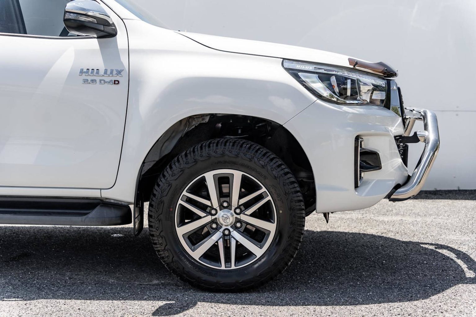 2018 Toyota Hilux SR5 Auto 4x4 Double Cab 9