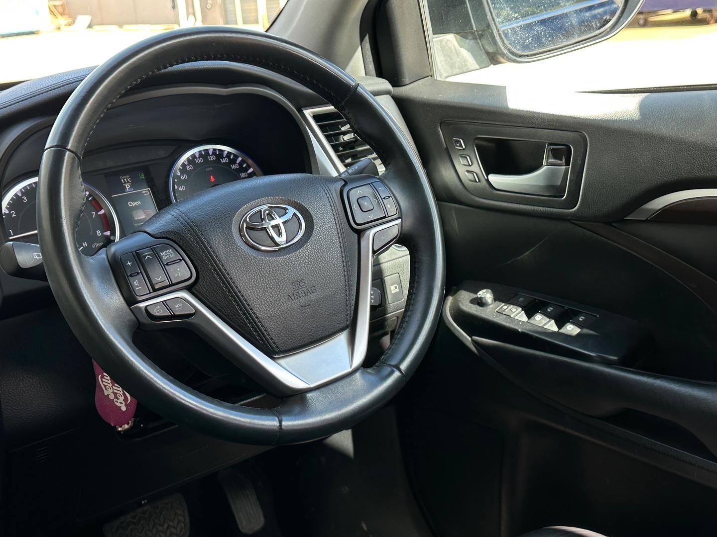 2016 Toyota Kluger Grande Auto 2WD 9