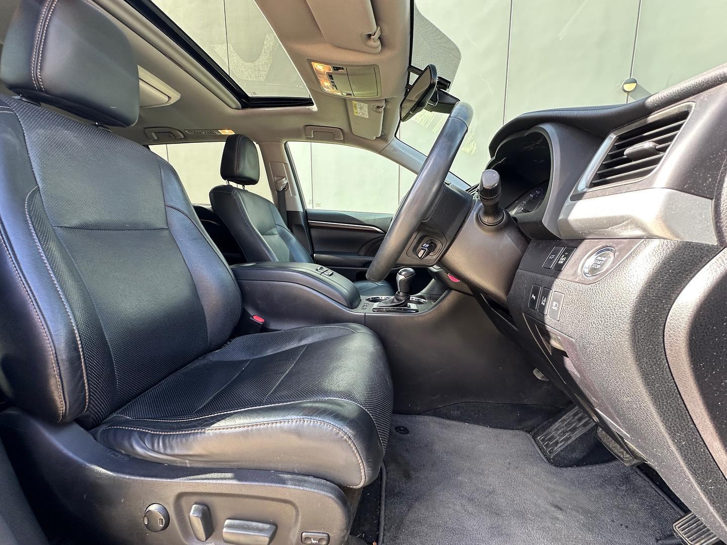 2016 Toyota Kluger Grande Auto 2WD 17