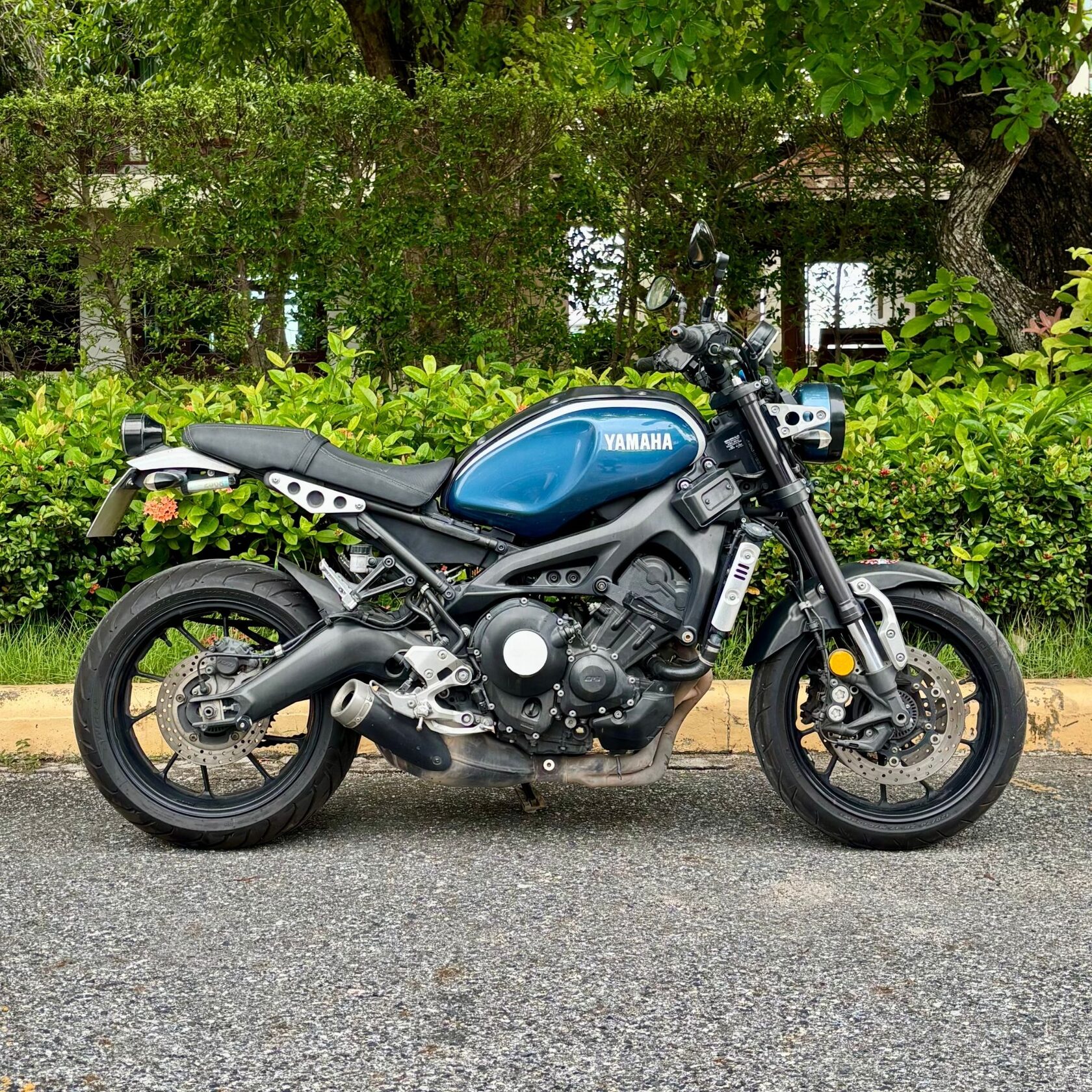 Yamaha XSR900 rental motorcycle Pattaya Thailand — Best Motors Pattaya