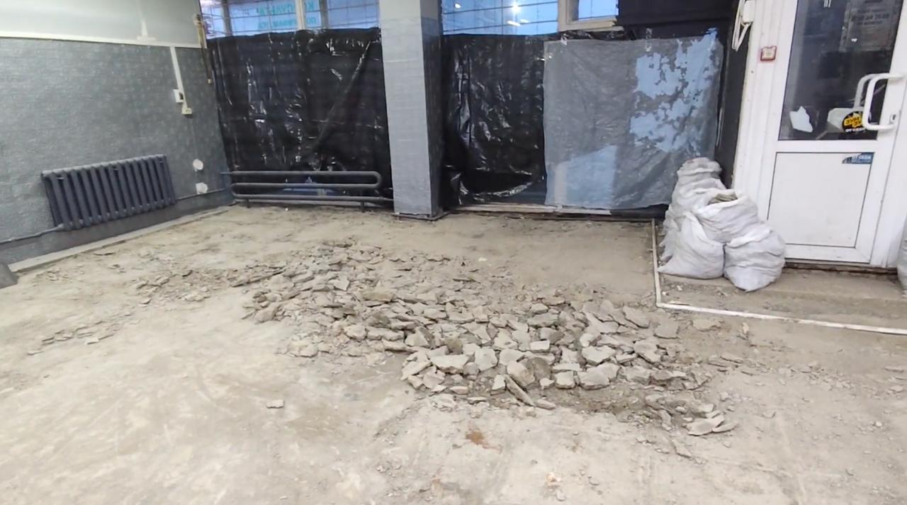 Реален обект на Къртачи 99 в Люлин след демонтаж на стара подова замазка — снимка 3