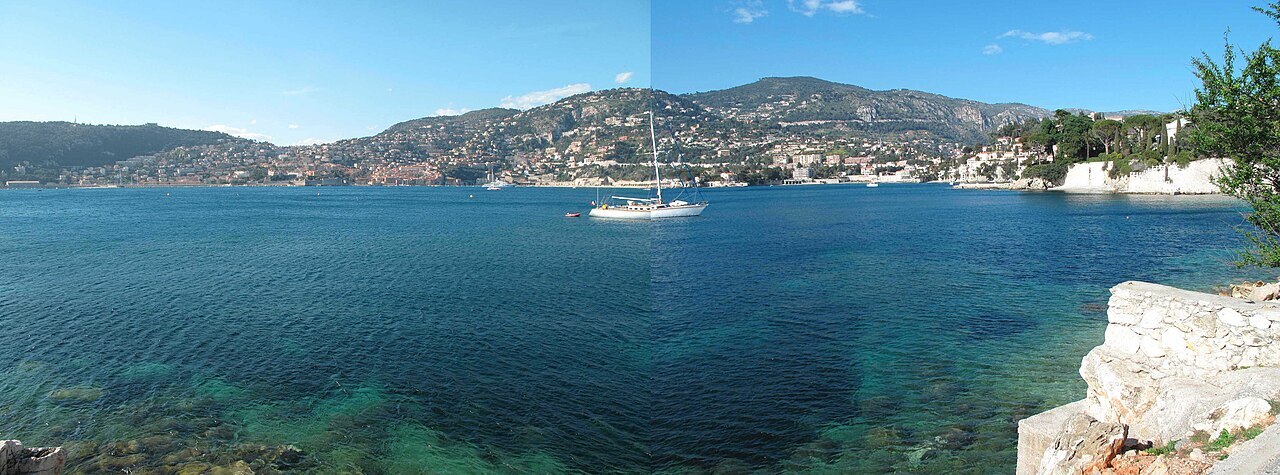Panoramic view of Villefranche-sur-Mer and its bay