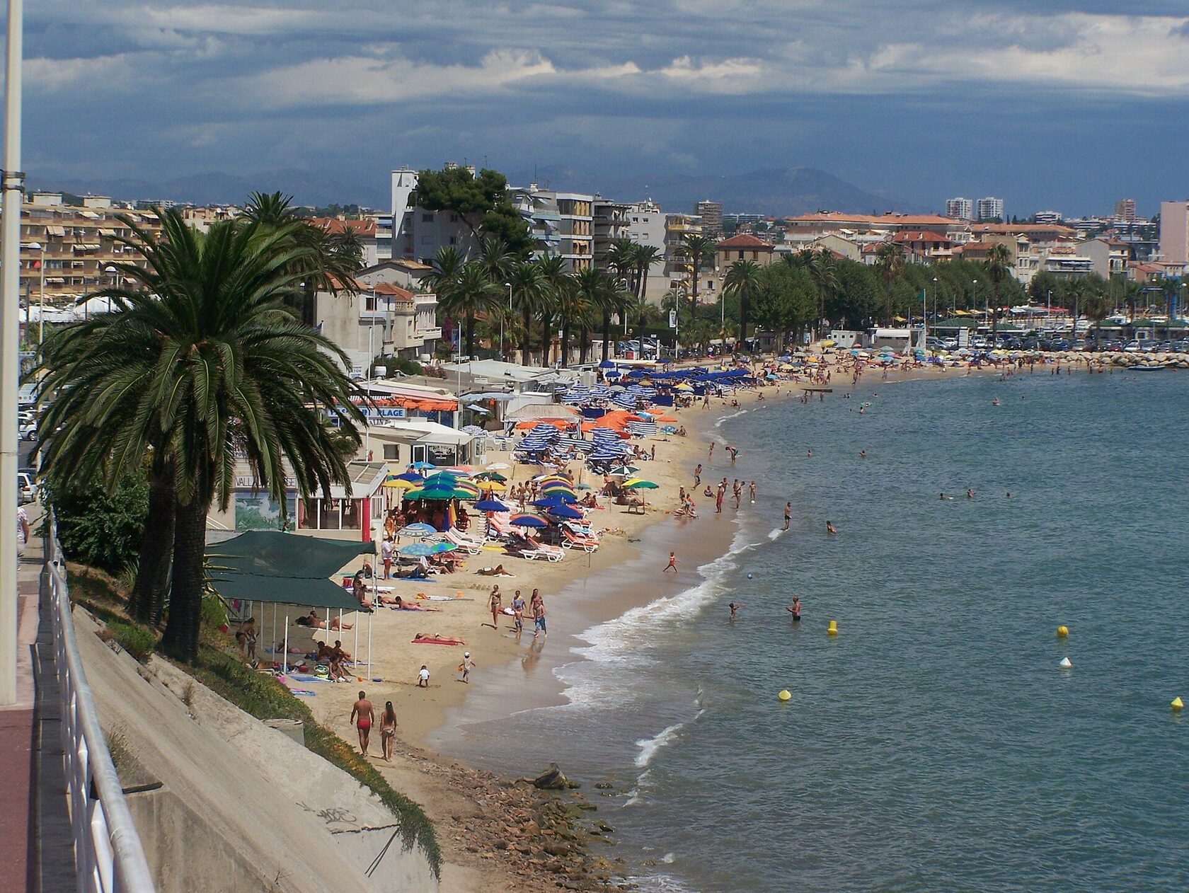 Baie de Golfe-Juan sur la commune de Vallauris
