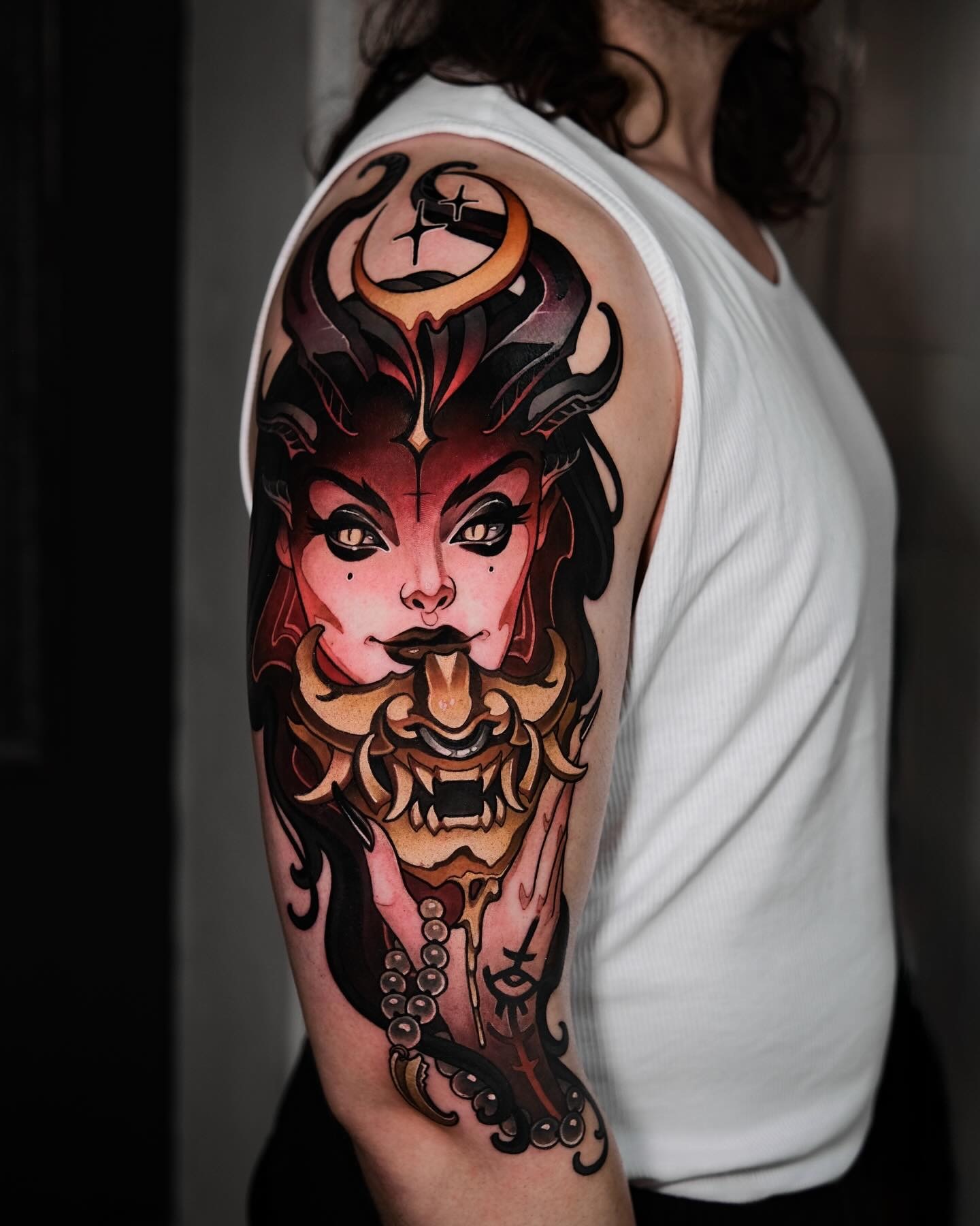 Neo-Traditional Tattoo von Lu – Arbeit 11