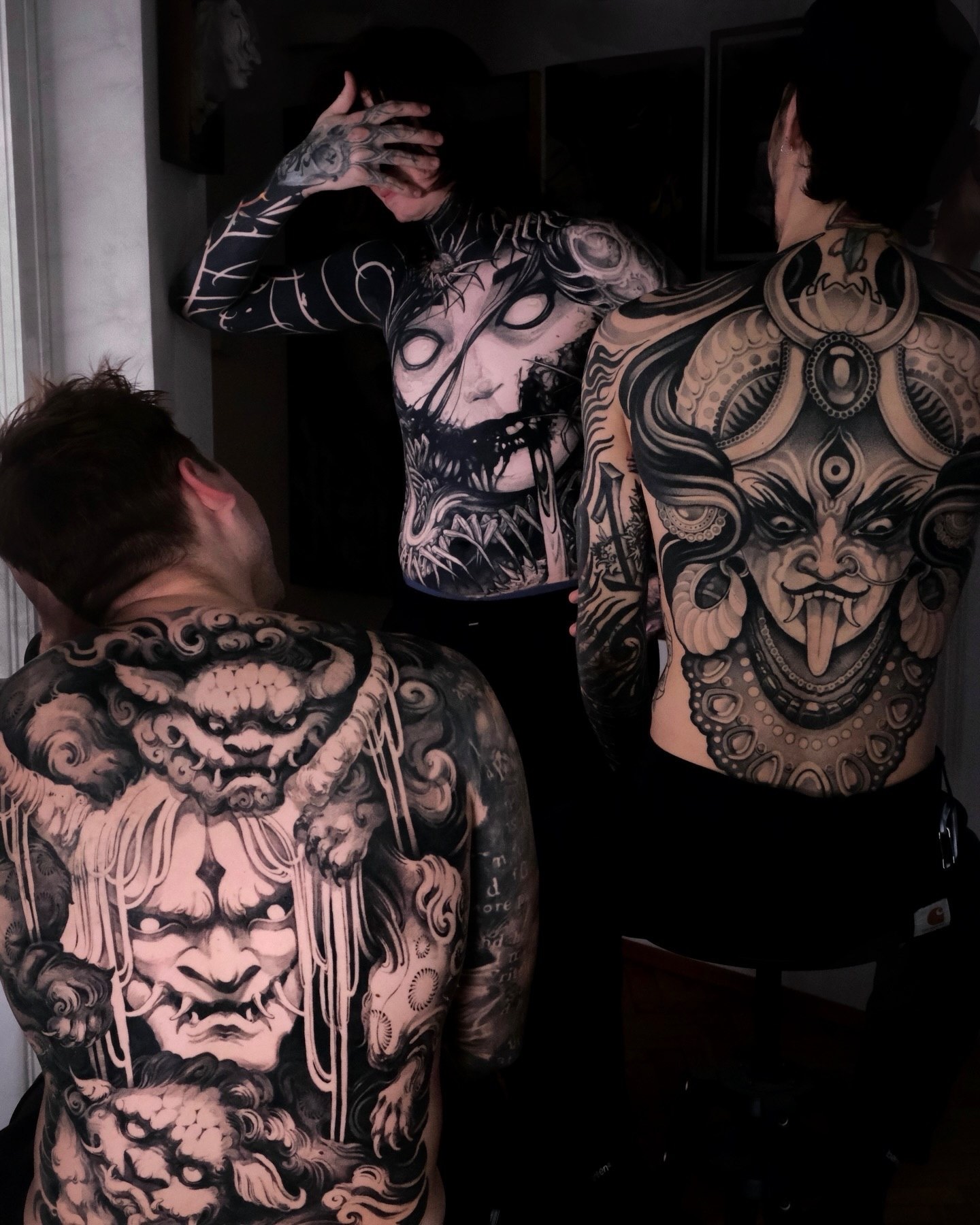 Dark Graphik Tattoo von Nikolaj – Arbeit 13