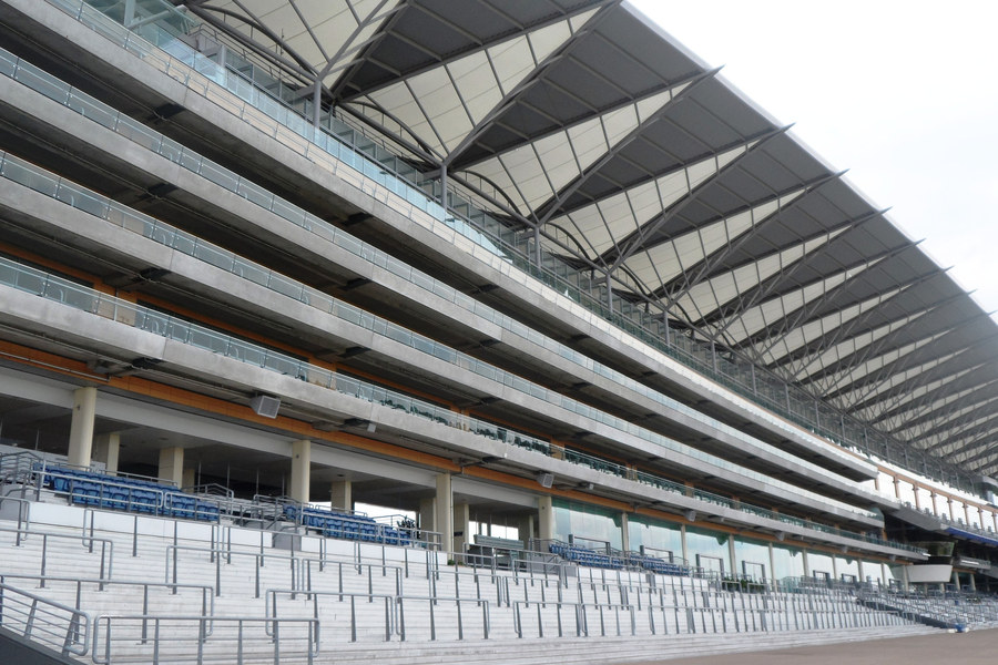 Трибуны ипподрома Ascot