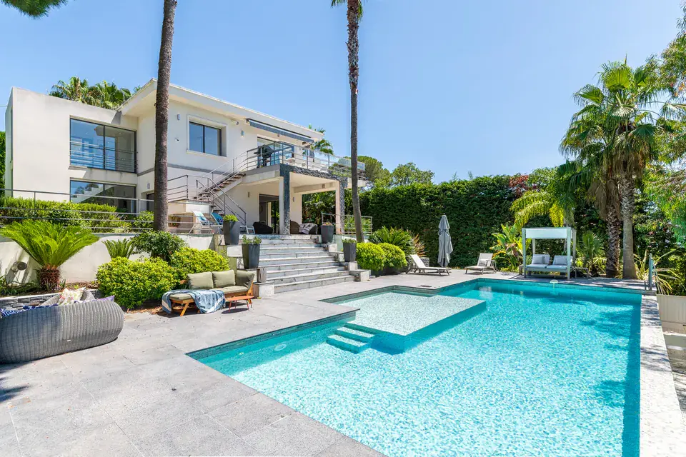 Contemporary property with a pool