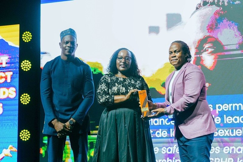 Futebol dá Força receives the Sport & Gender Award at the Sport Impact Awards 2025 in Kigali
