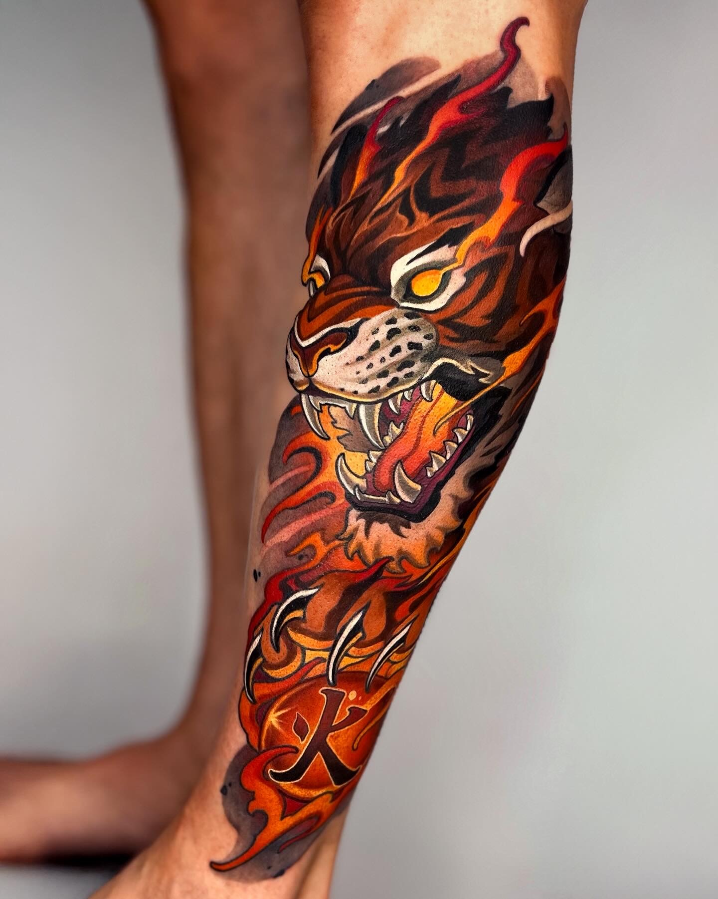 Neo-Traditional Tattoo von Lu – Arbeit 9