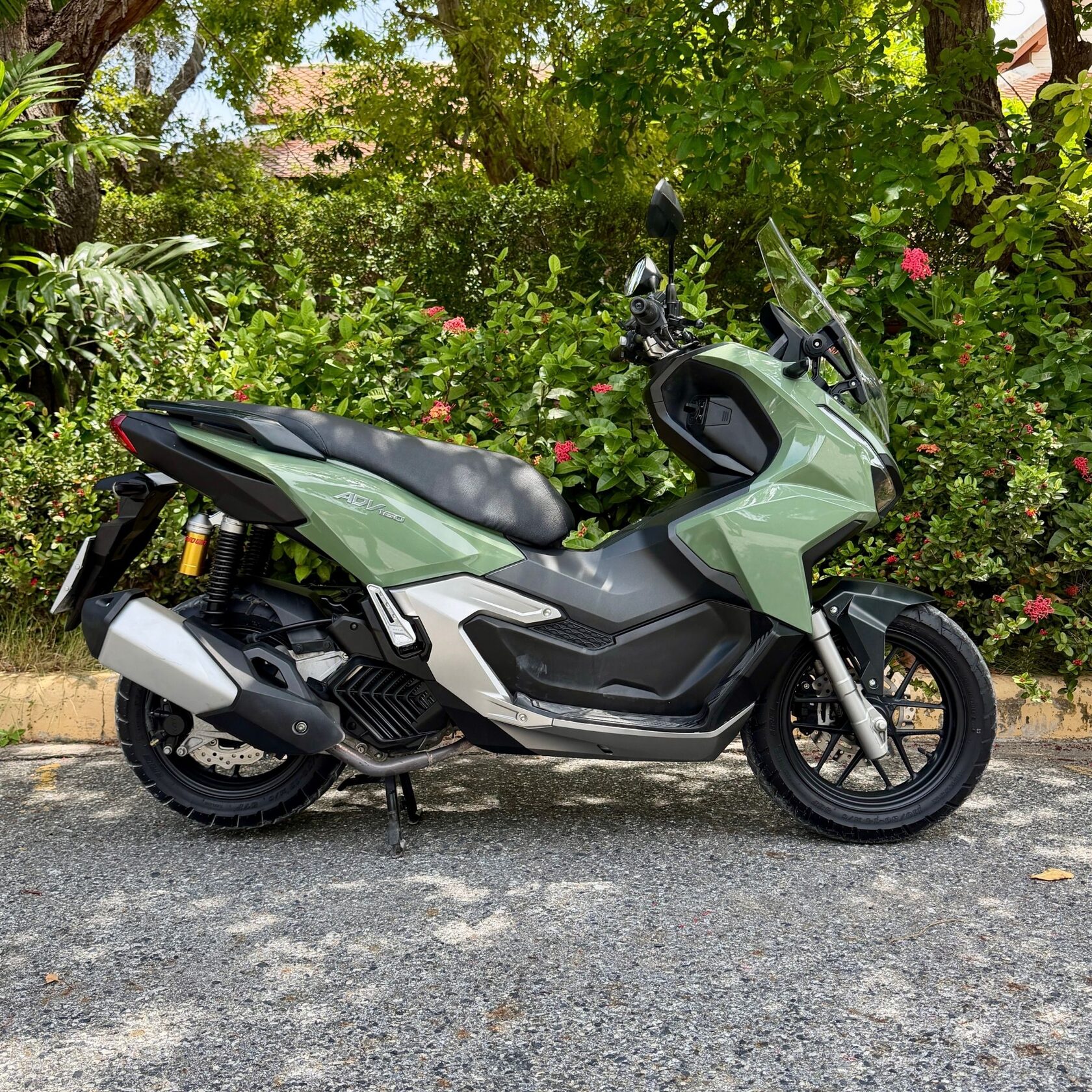 Honda ADV 160 rental Pattaya — premium city scooter for daily hire