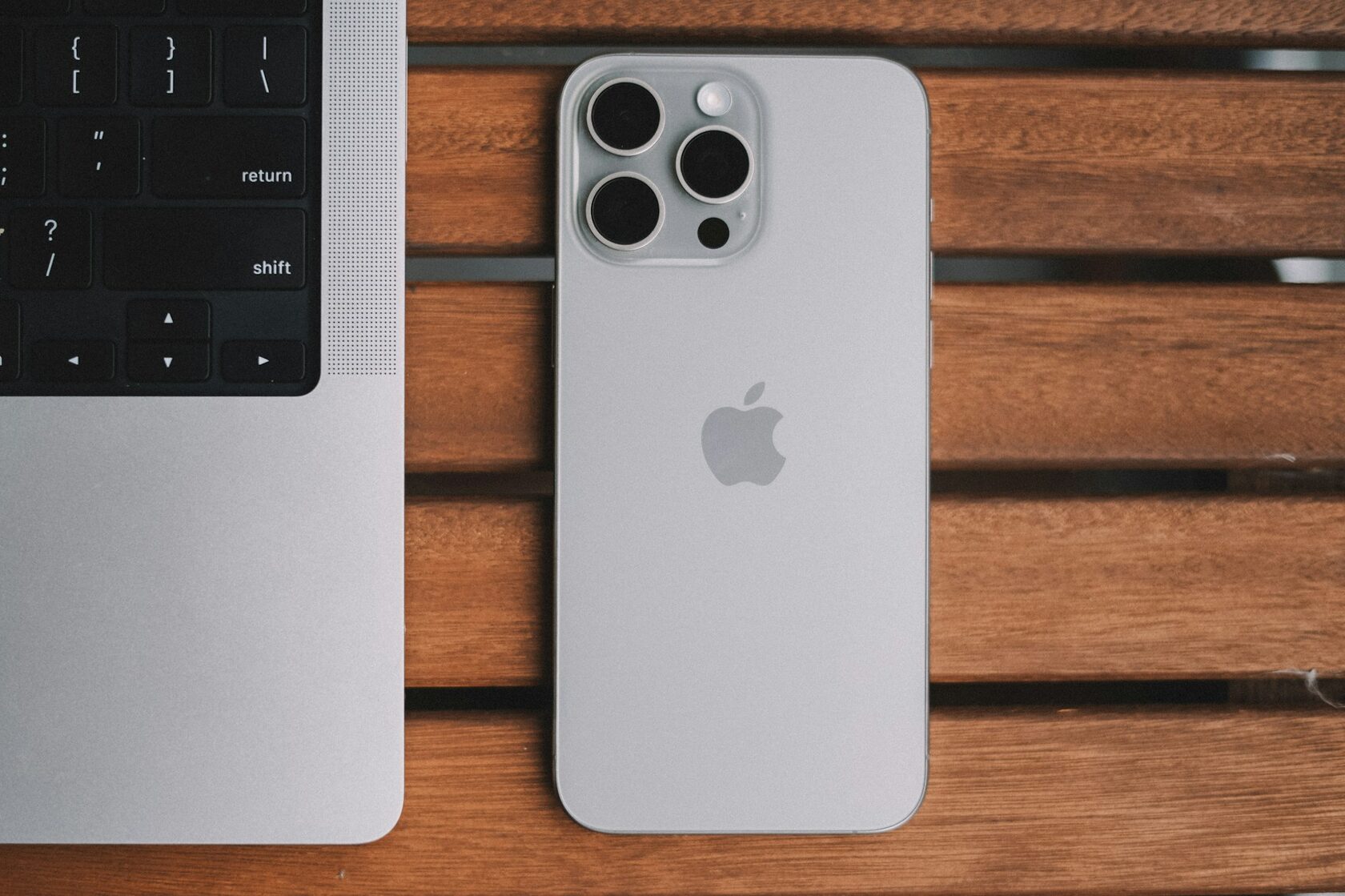 iPhone 15