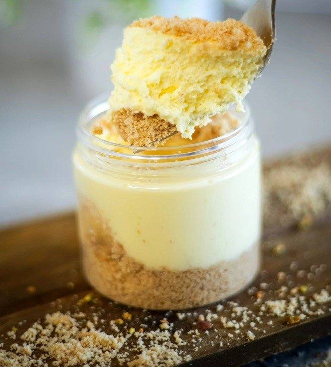 No-Bake Cheesecake dessert jar