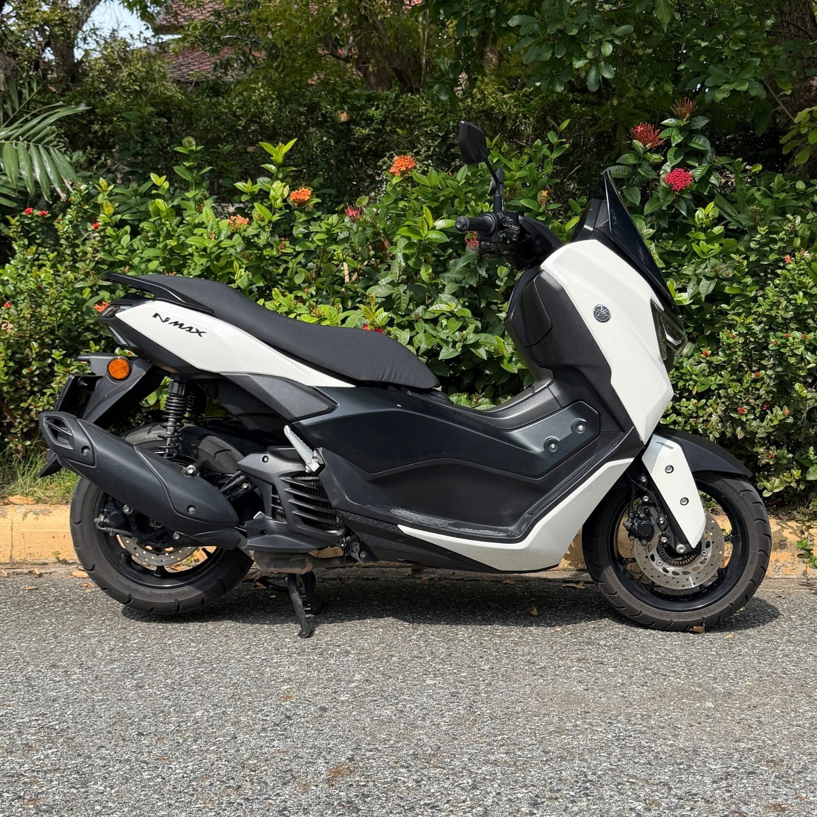 Yamaha NMAX 155 rental Pattaya — brand new sport scooter with ABS system