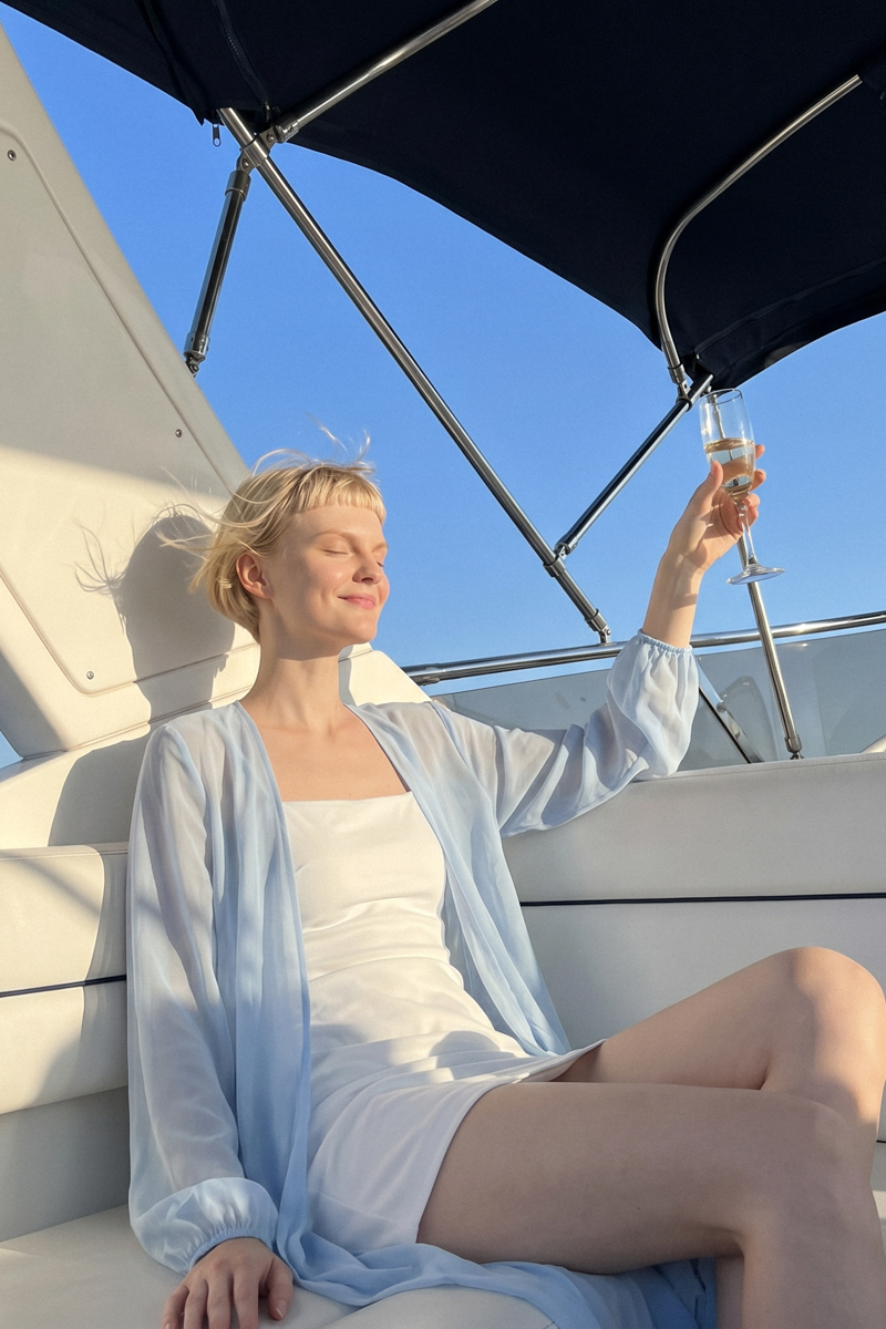 A lifestyle character travelling