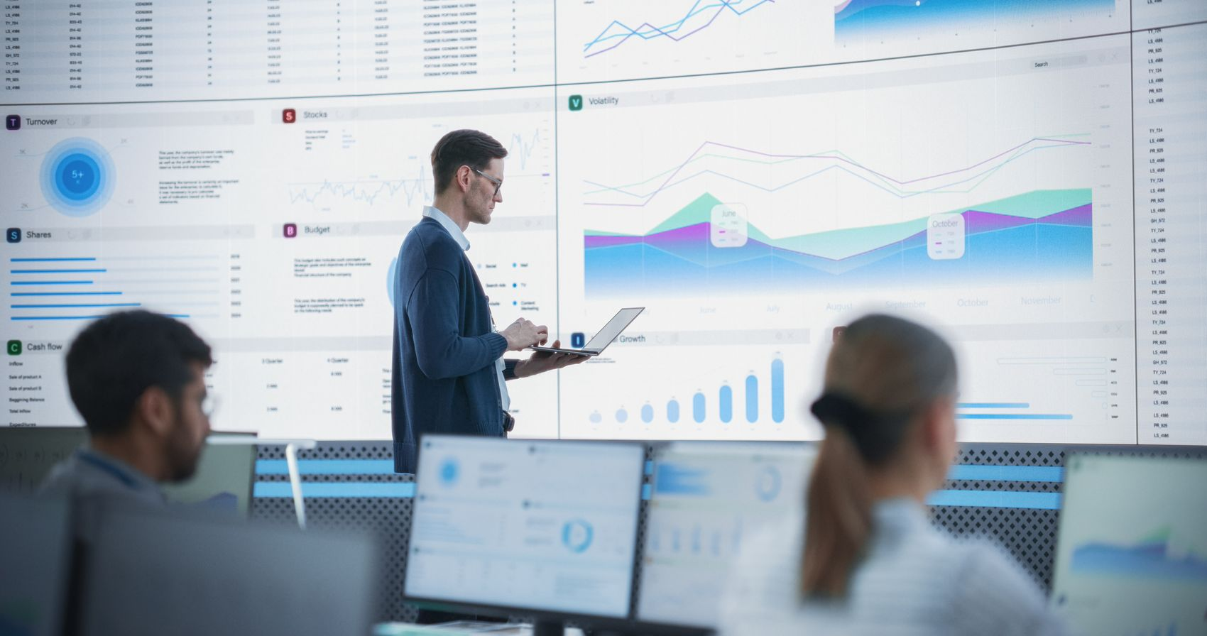 Data analytics dashboard