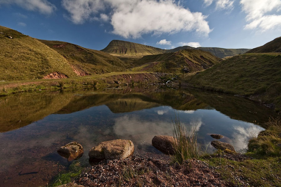 View of Fforest Fawr Geopark (Cnewr)