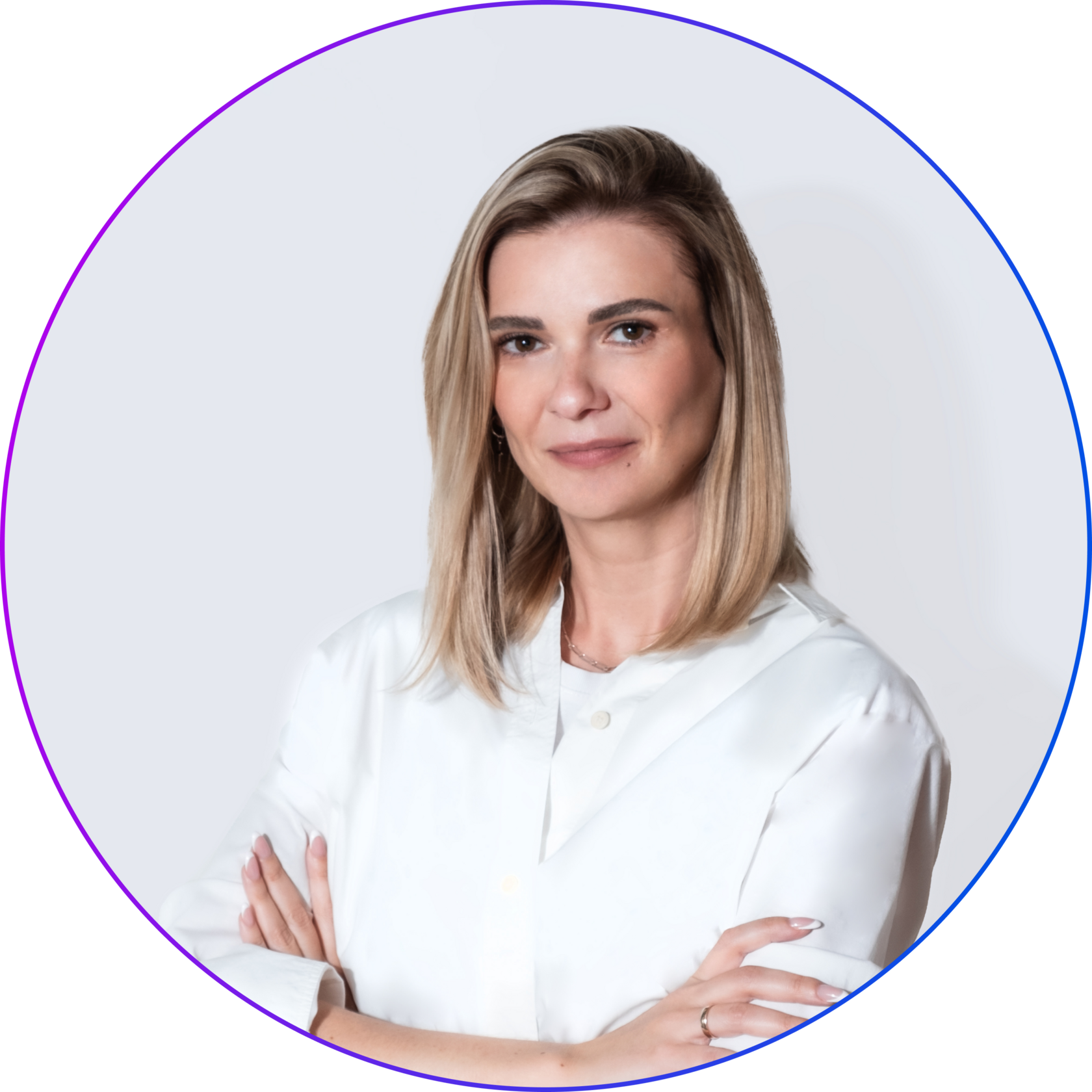 Alina Komarova, Founder and Managing Director
