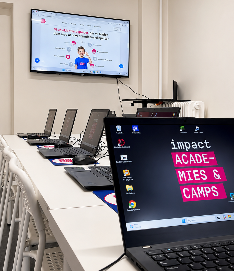 Børn i gang med undervisning hos Impact Academies