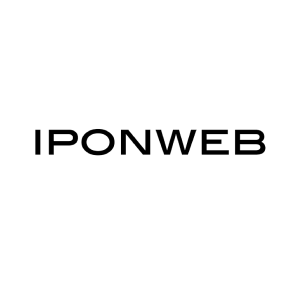 Black and white image turning to color on hover