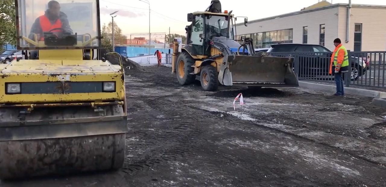 Подготовка и уплътняване на основата преди асфалтиране на паркинг