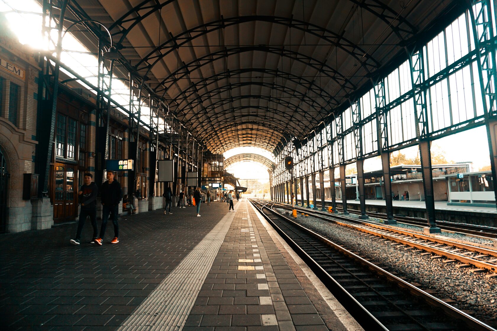 Porto Campanha Train Station - PORTUGAL TRAINS