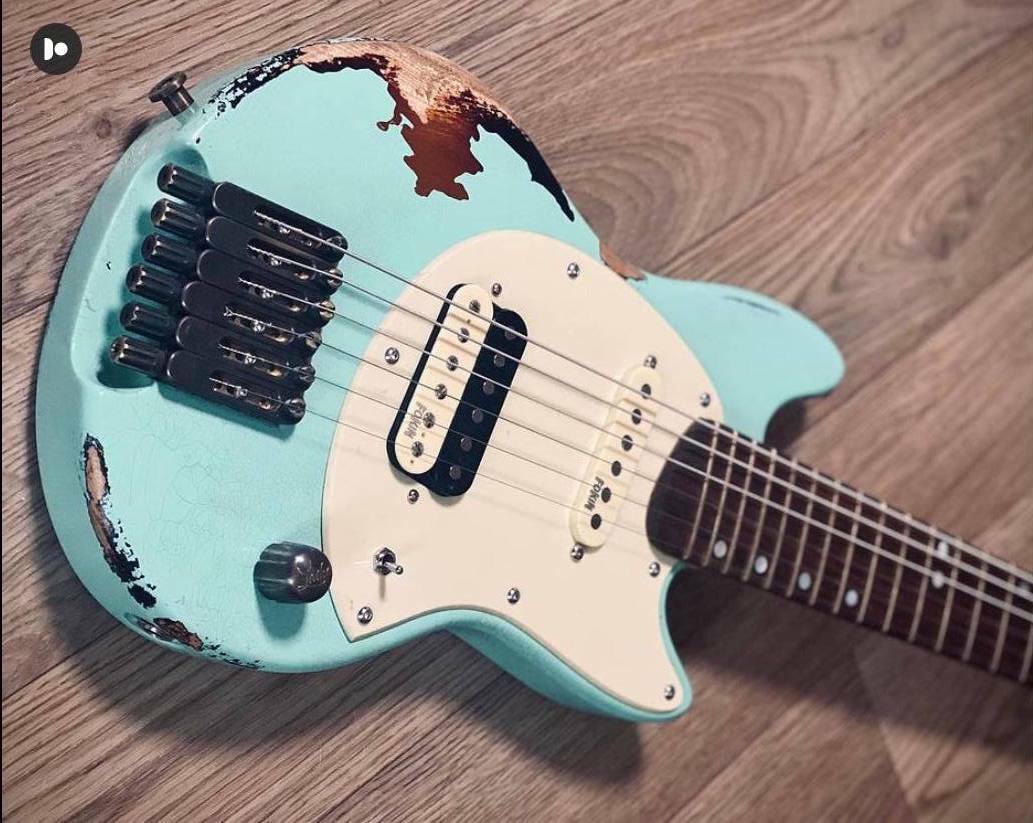 Laika Travel Guitars