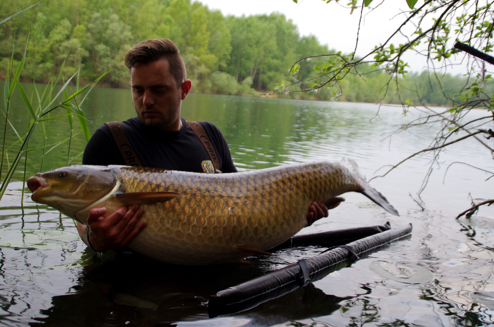 Dejan Sovic carp fishing in Slovenia with Katran tackle