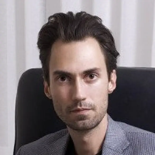 Consultant