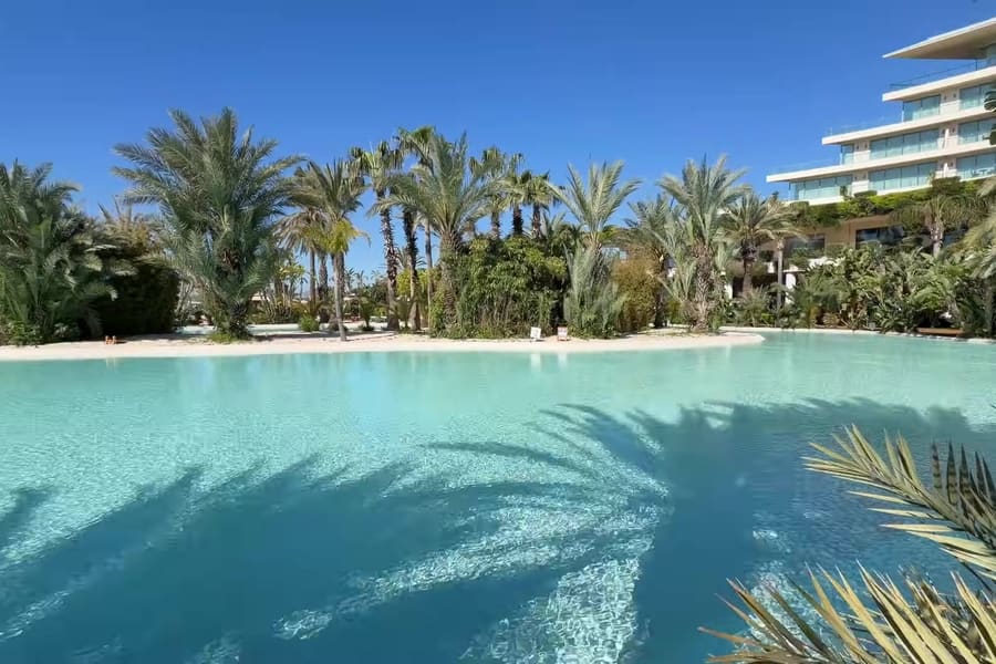 Maldives Pool — Maxx Royal Belek