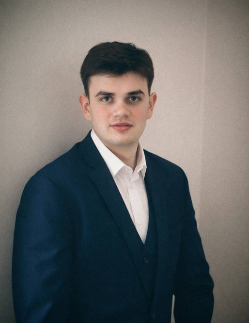 Yaroslav Lushnikov