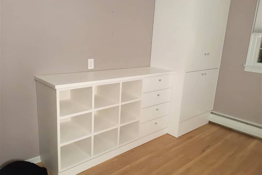 Dressing room storage cabinets with cubbies