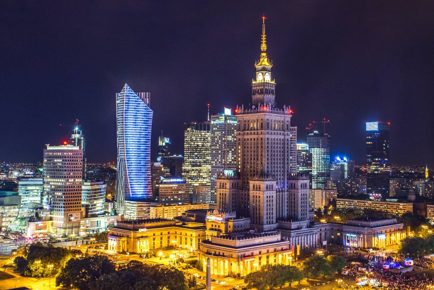 Panorama Warszawy nocą