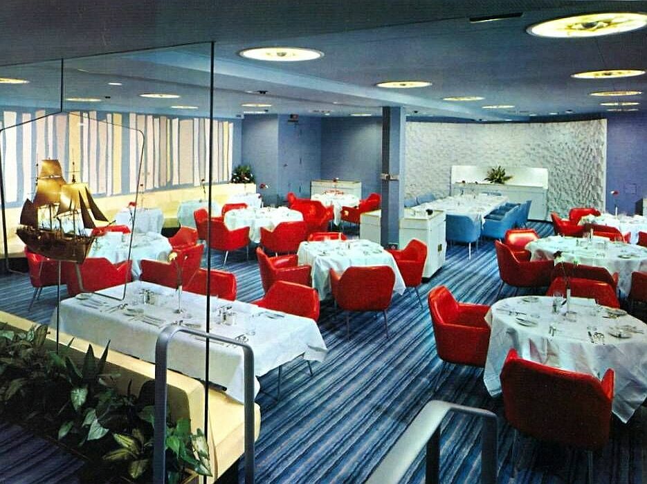 The Veranda Bar that overlooks the pool