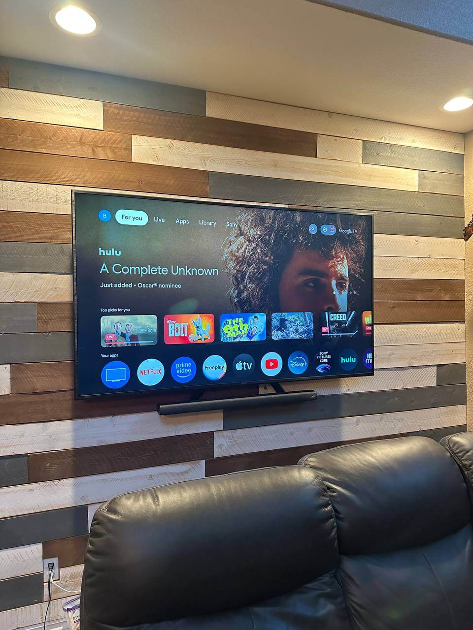 Professional TV installation Los Angeles