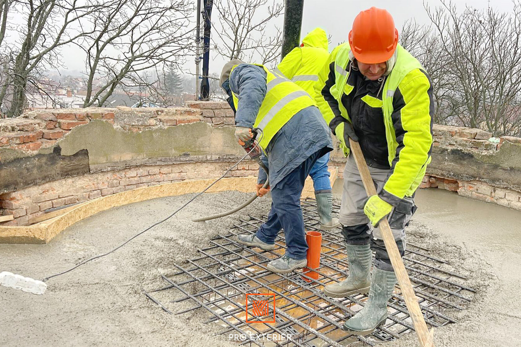 Betonáž stropnej konštrukcie vodojemu Várdomb