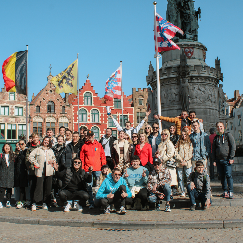 С языковыми курсами чешского языка от KOVER Вы точно поступите в университет мечты в самом центре Европы! 