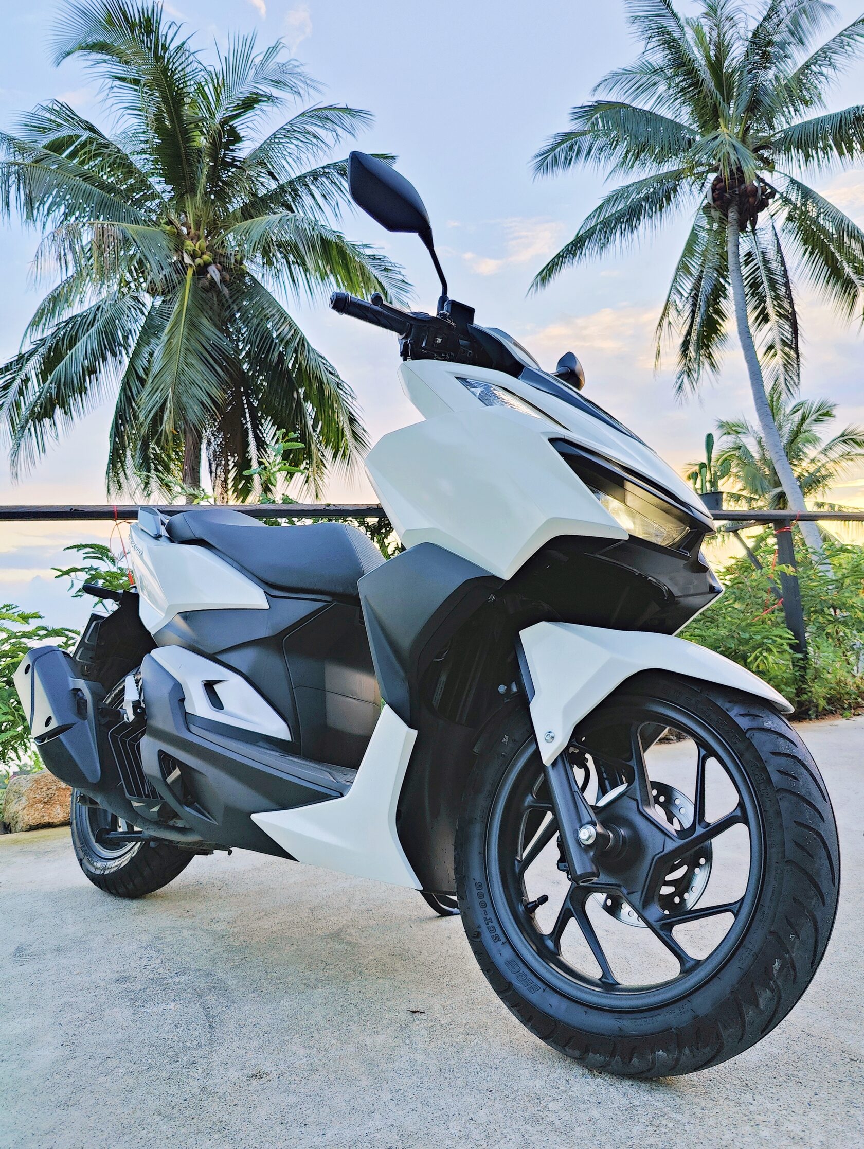 Honda Click 2023-2024 Keyless 160cc