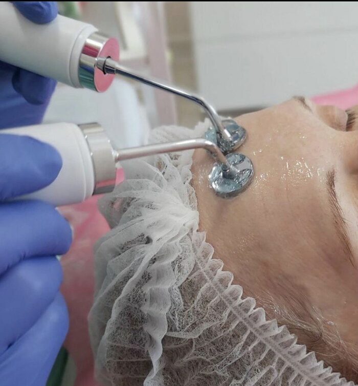 Обладнання та процедури SkinClinic: Терапевтична косметологія